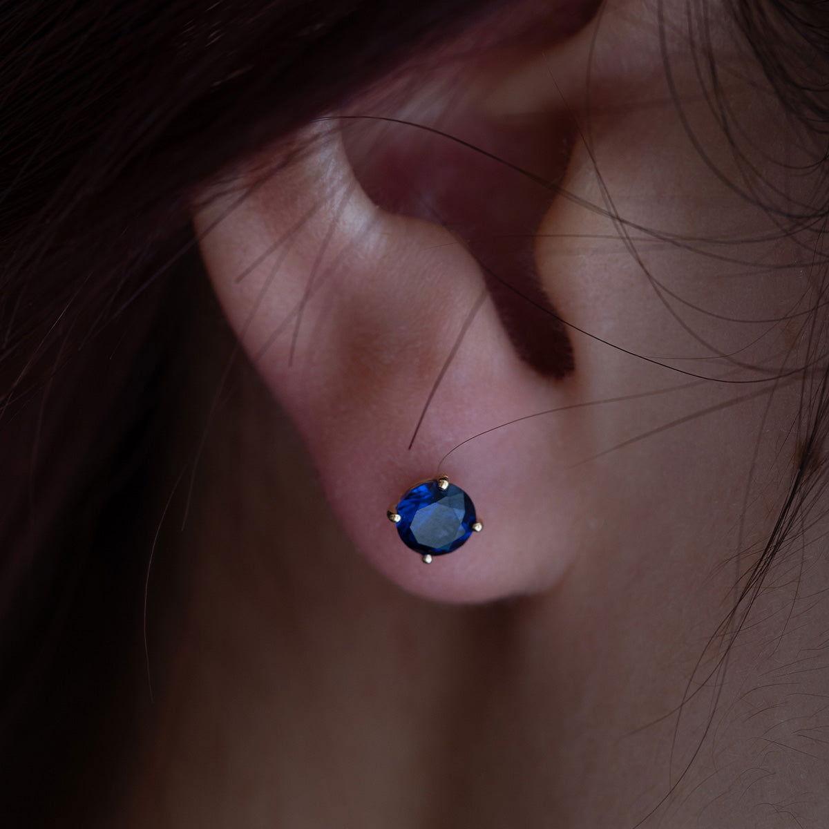 18K Yellow Gold 2ct tw Round Sapphire Stud Earrings - FIORESE JEWELRY