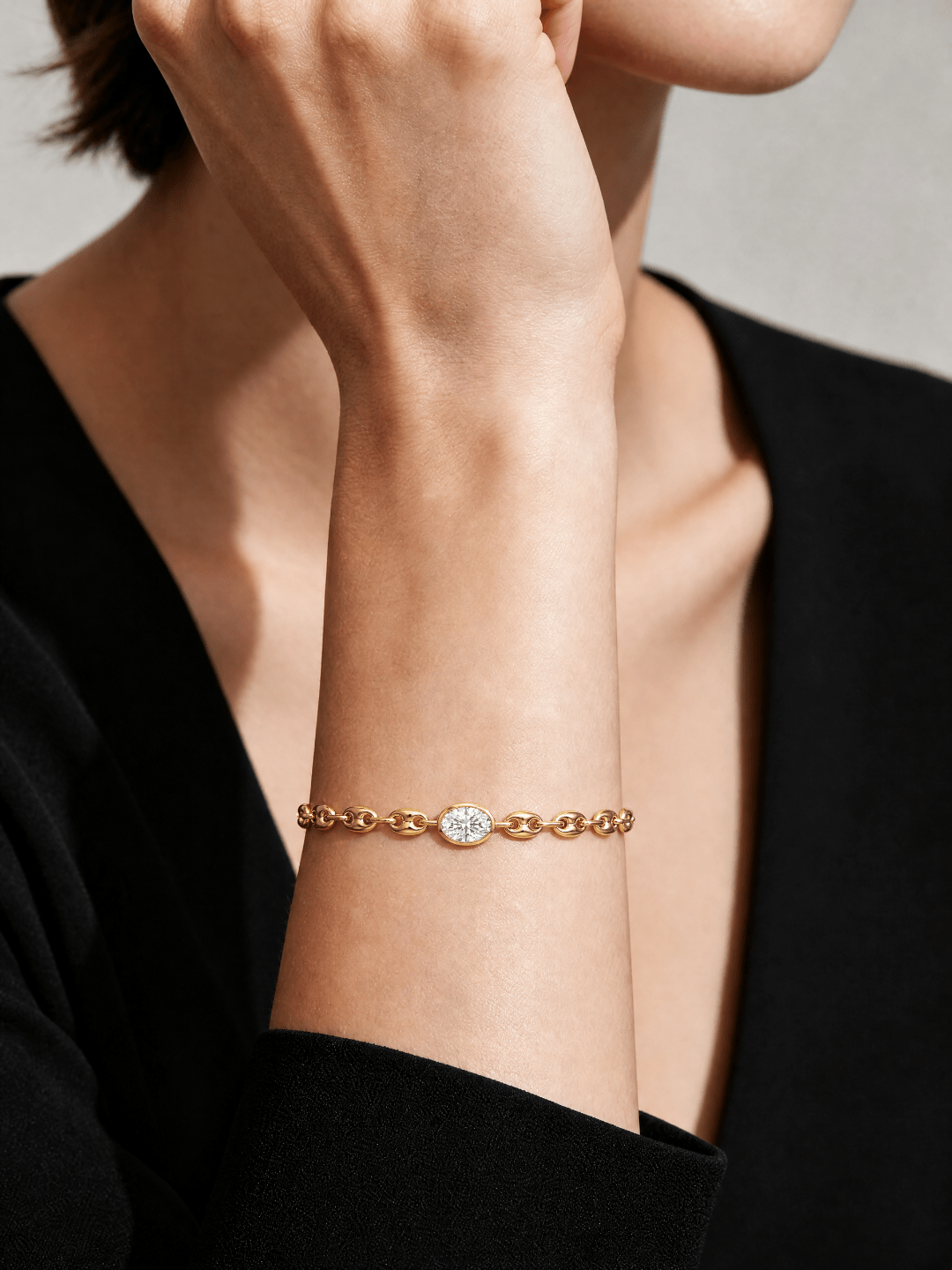 18K Yellow Gold Oval Bezel‑Set Lab‑Grown Diamond Puff Mariner Chain Bracelet - LGG Jewelry