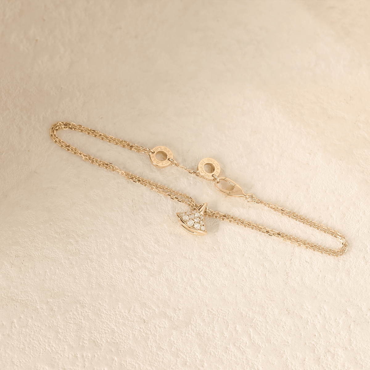 18K Yollow Gold Round Lab Diamond Skirt Pendant Necklace - FIORESE JEWELRY