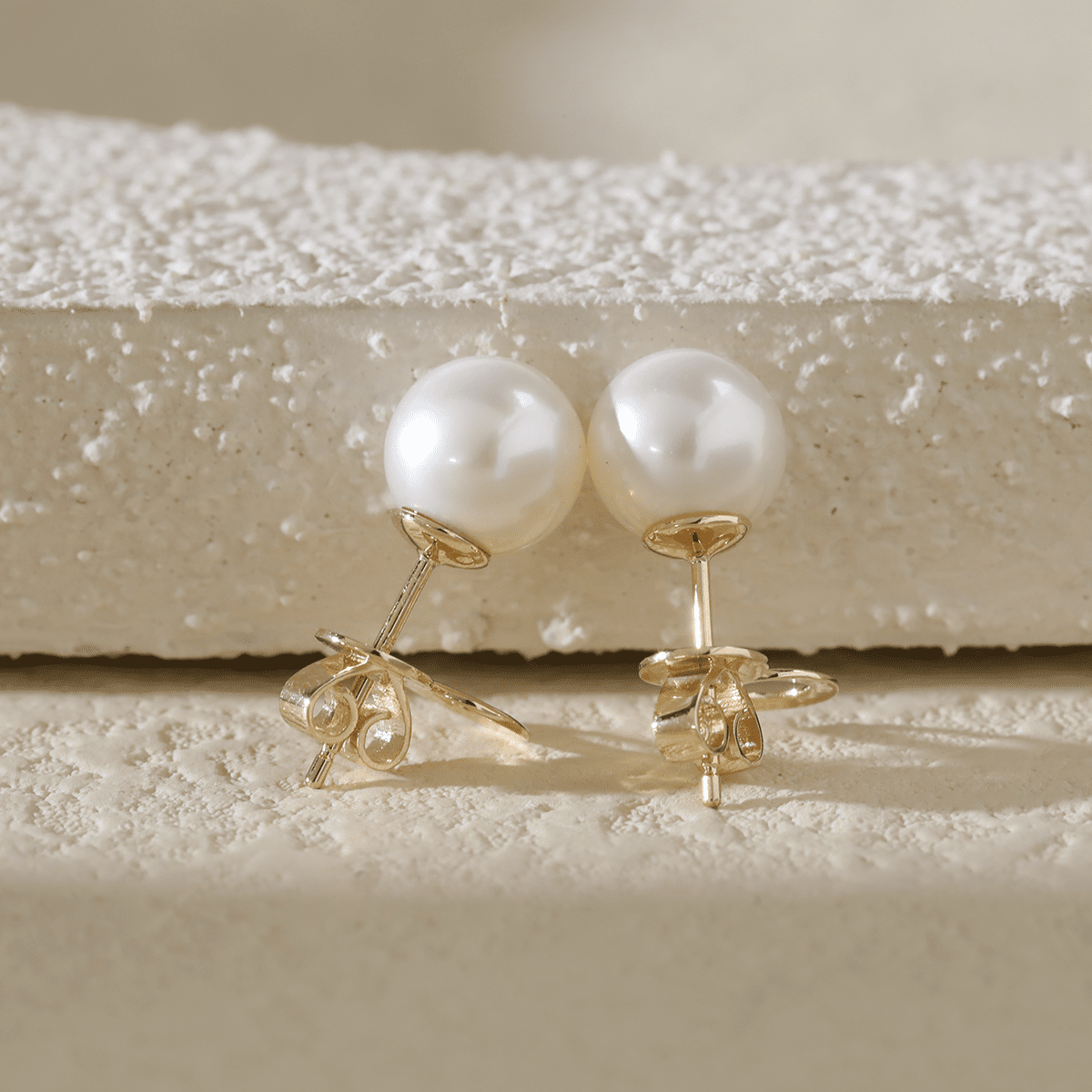 14K Yellow Gold Near - round Fresh - water Pearl Etud Earrings - FIORESE JEWELRY