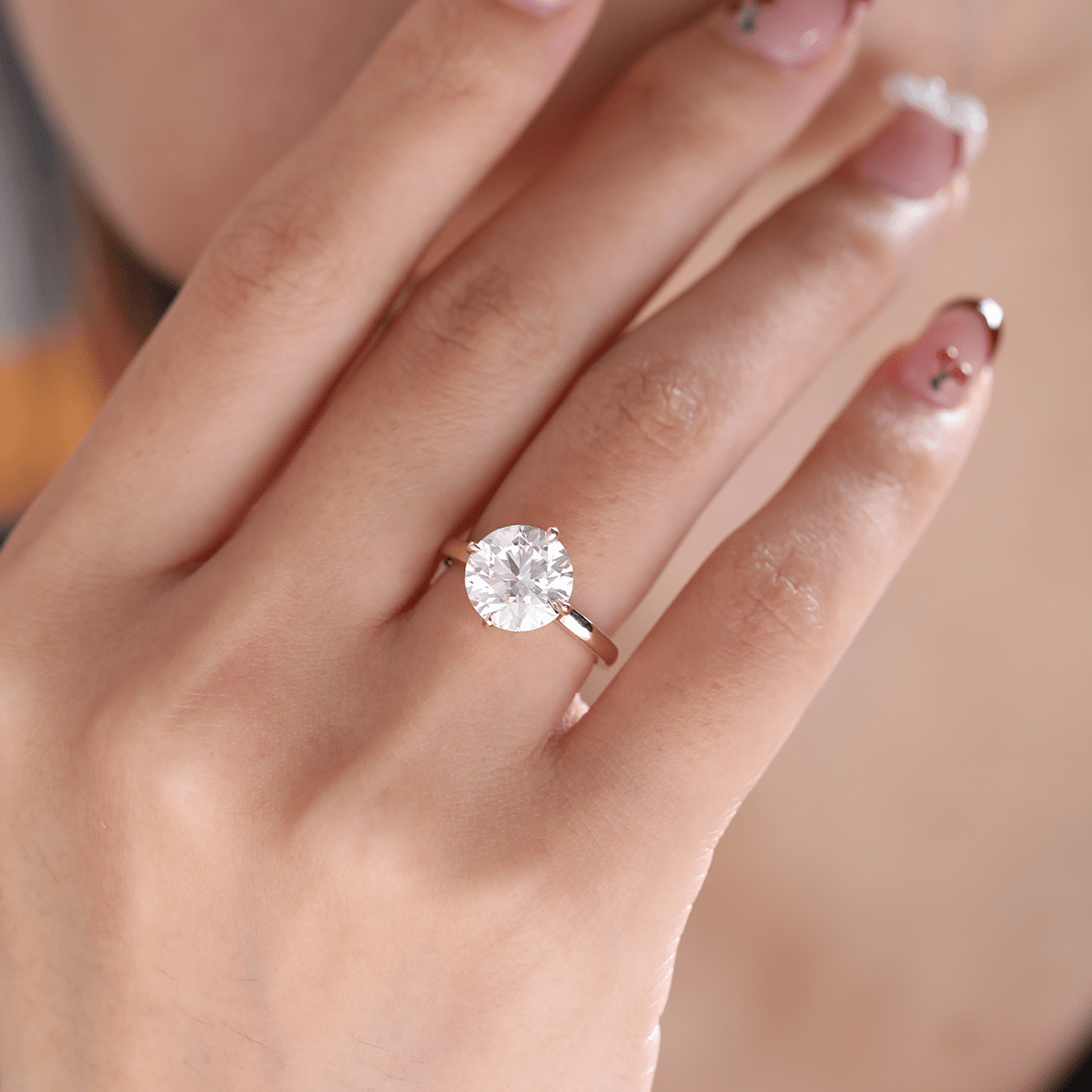 Round Cut Diamond 4 - Claw Prong Solitaire Engagement Ring — Minimalist Design - FIORESE JEWELRY
