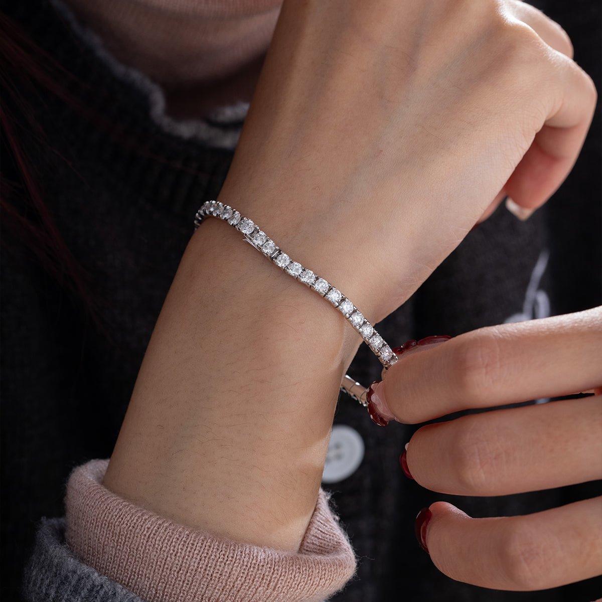 Round Lab Diamond Tennis Bracelet with U - Shaped Pavé Channel - Back Setting - FIORESE JEWELRY